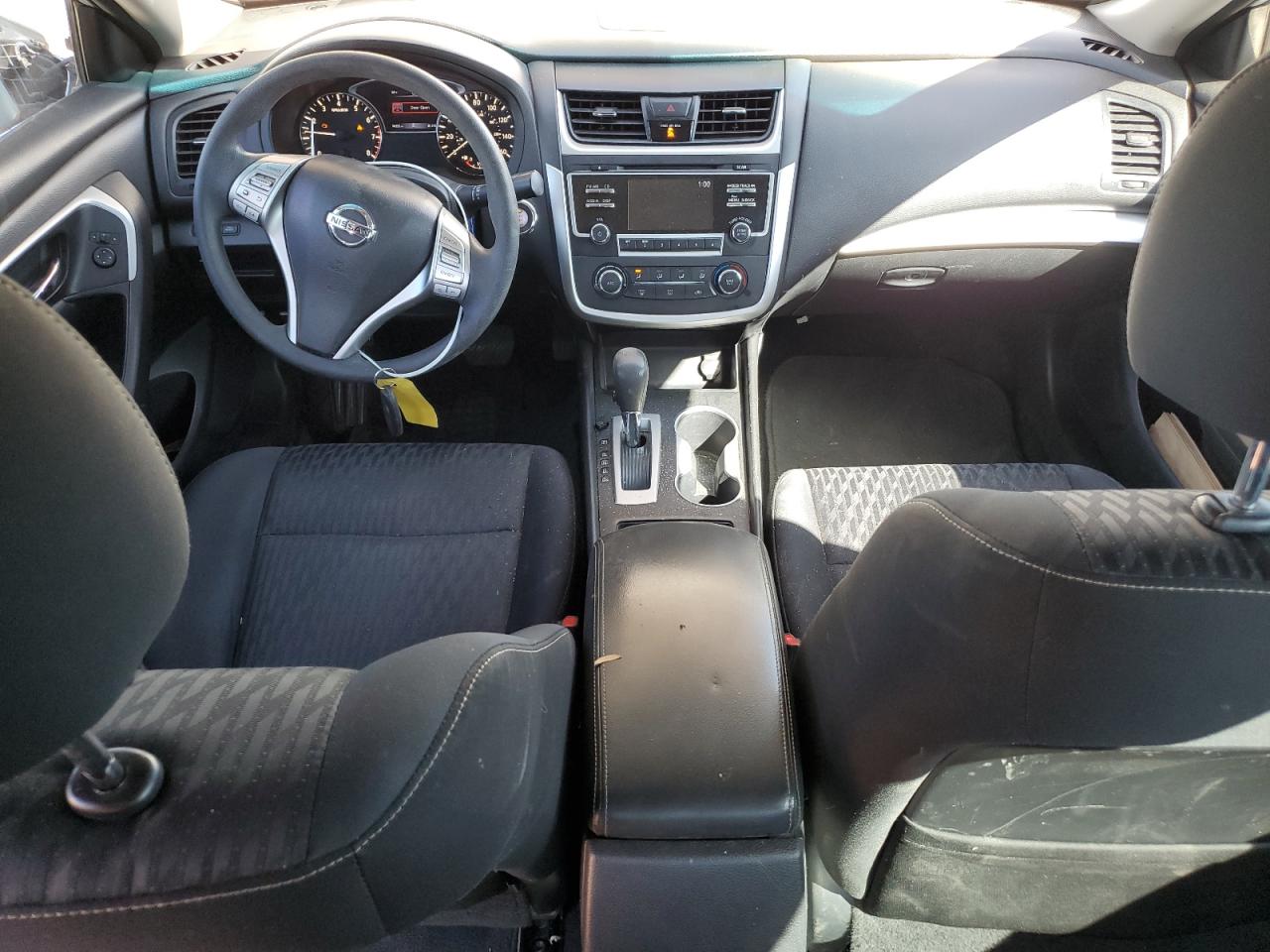 2018 Nissan Altima - Image 8