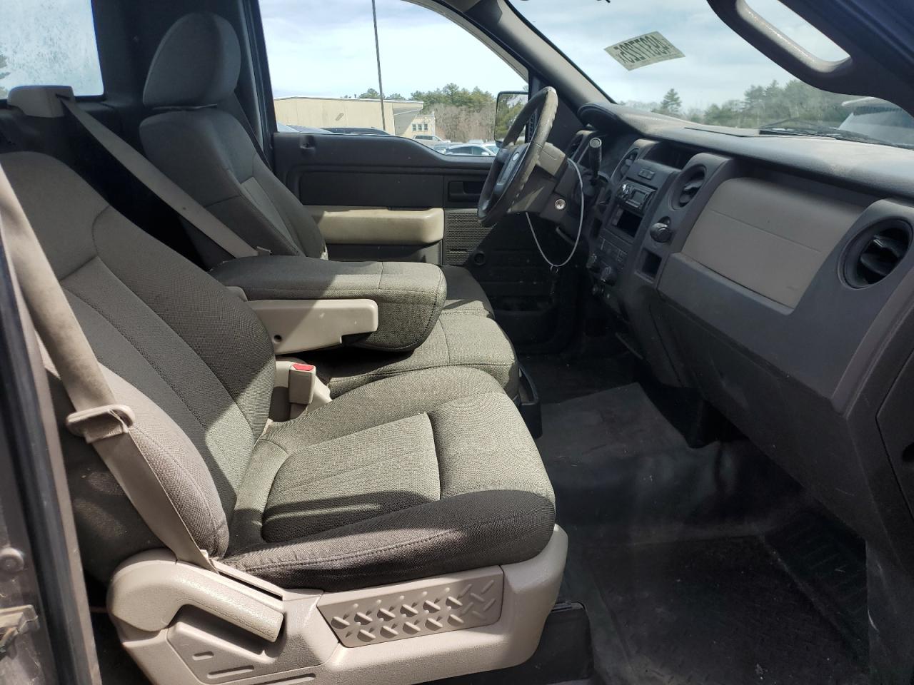 2010 Ford F-150 - Image 10