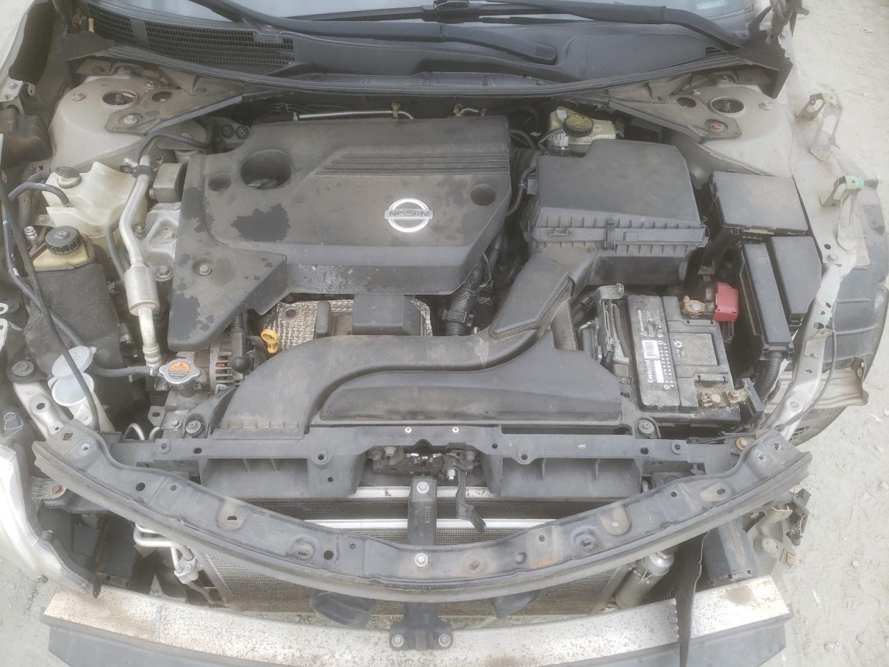 2014 Nissan Altima - Image 11