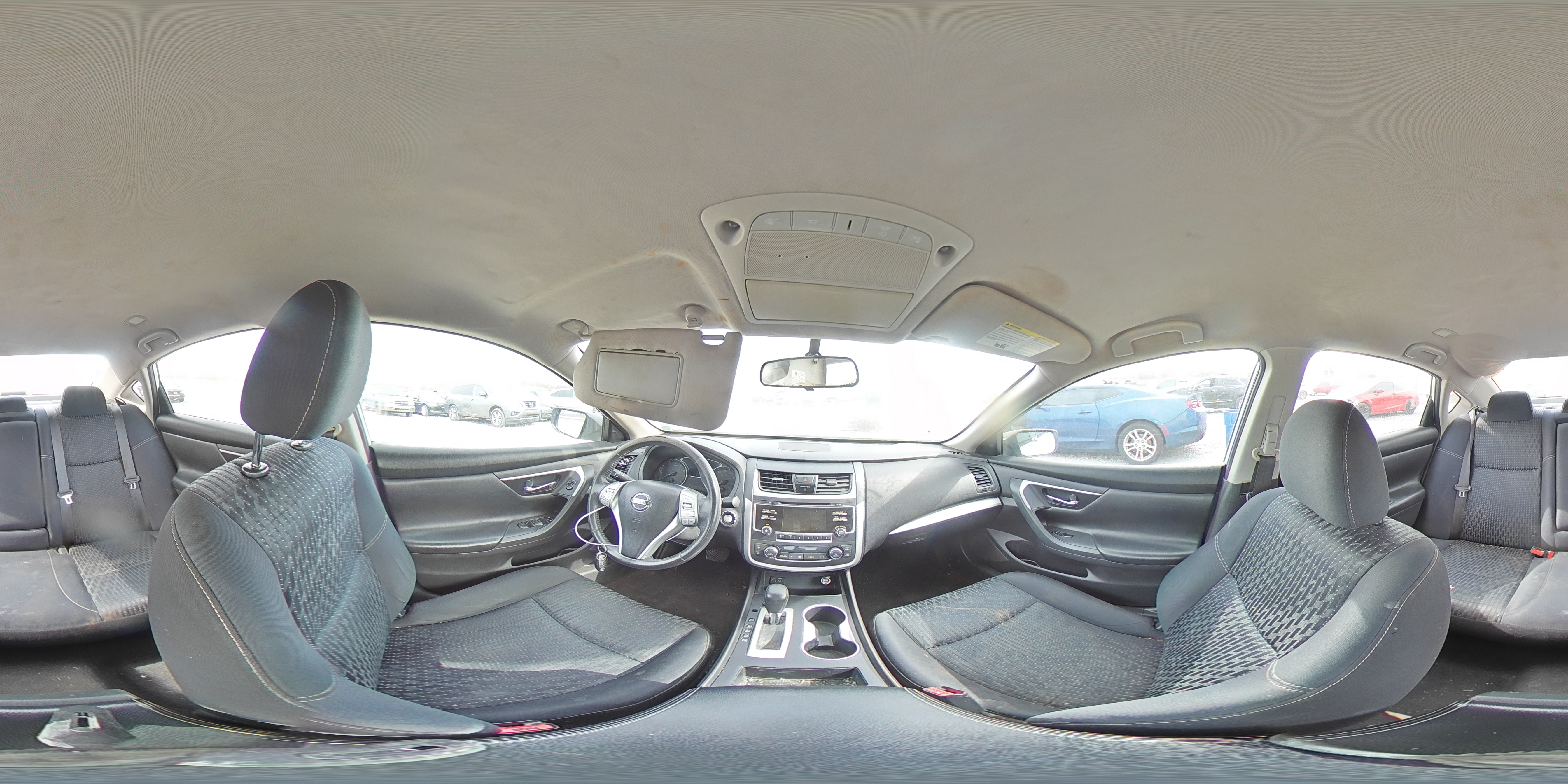 2017 Nissan Altima - Image 13