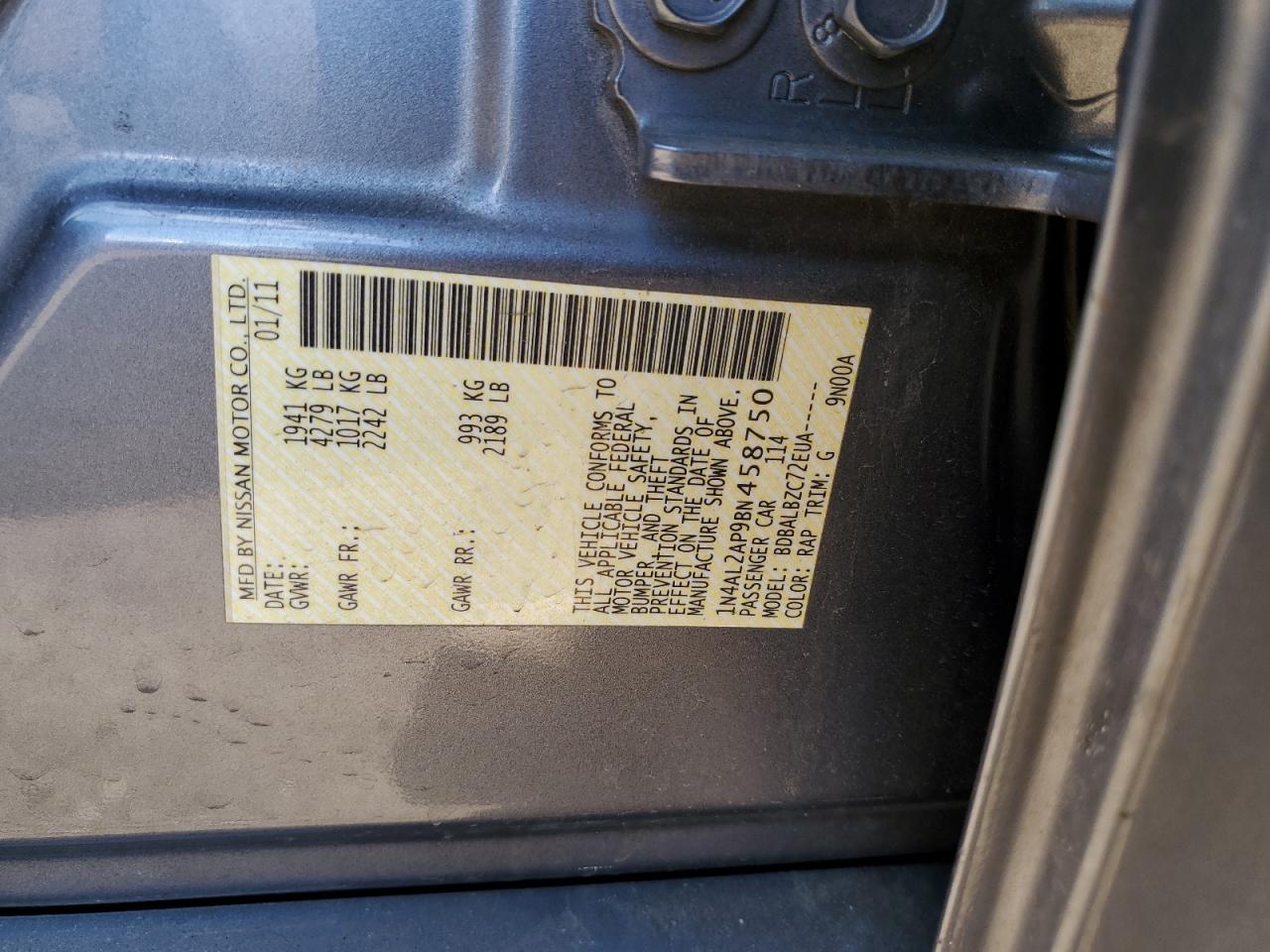 2011 Nissan Altima - Image 12