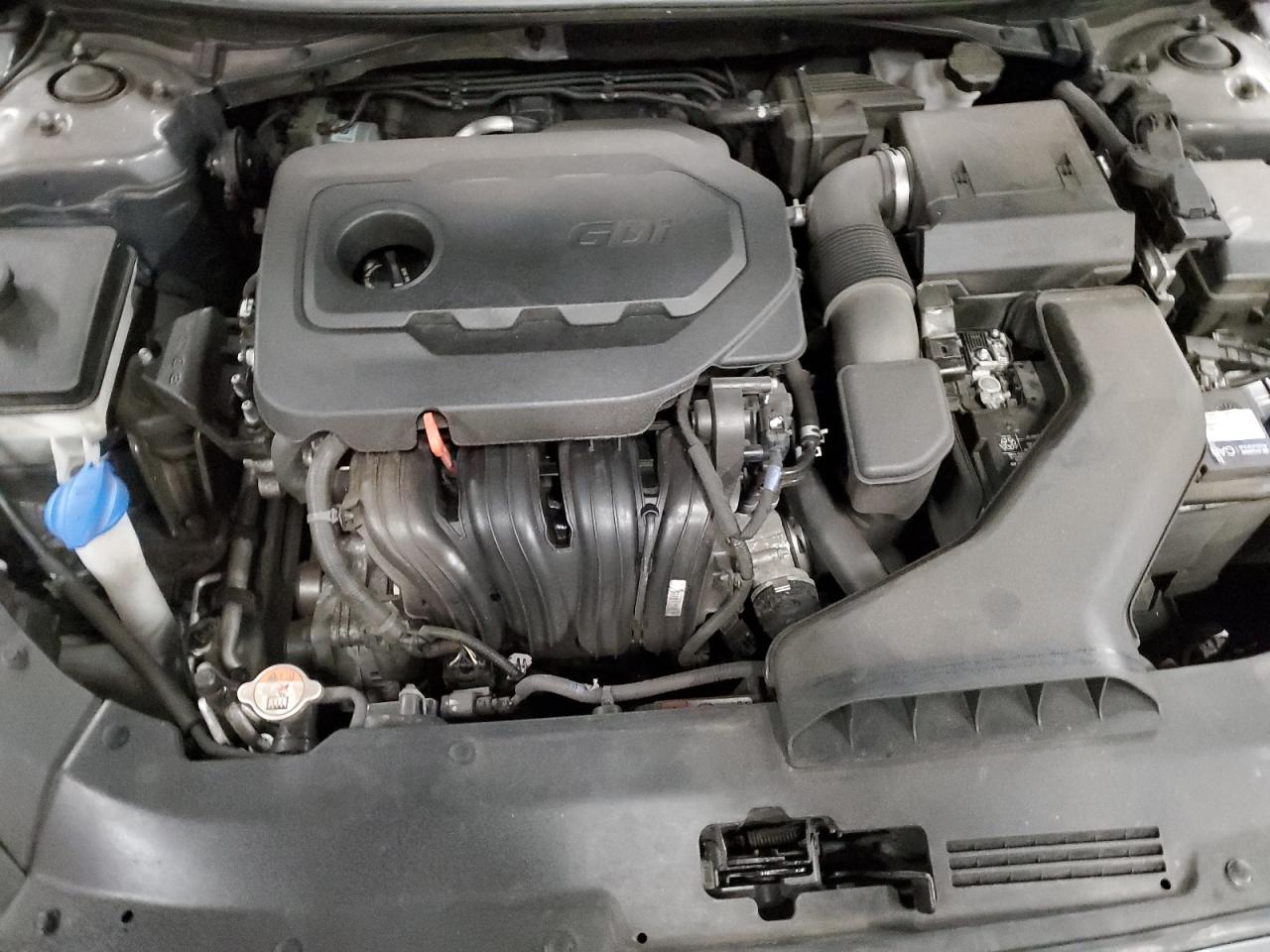 2018 Hyundai Sonata - Image 11