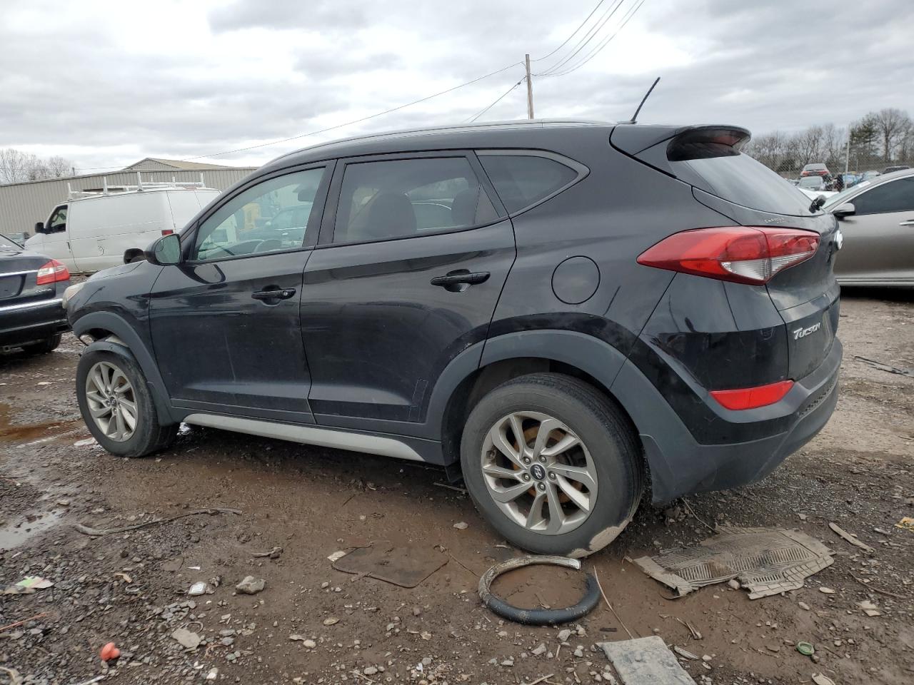 2017 Hyundai Tucson - Image 2