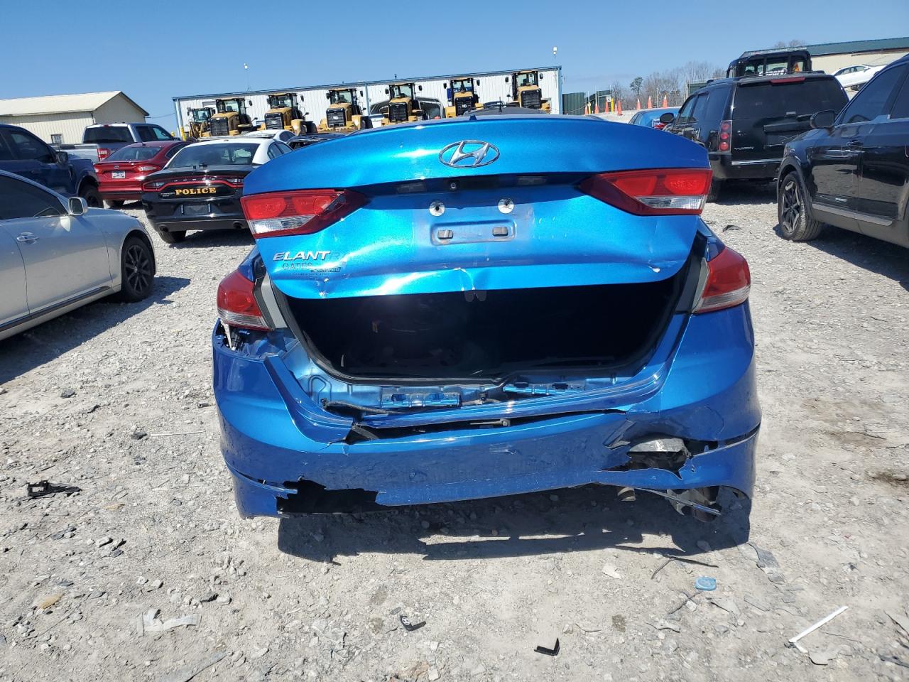 2017 Hyundai Elantra - Image 6