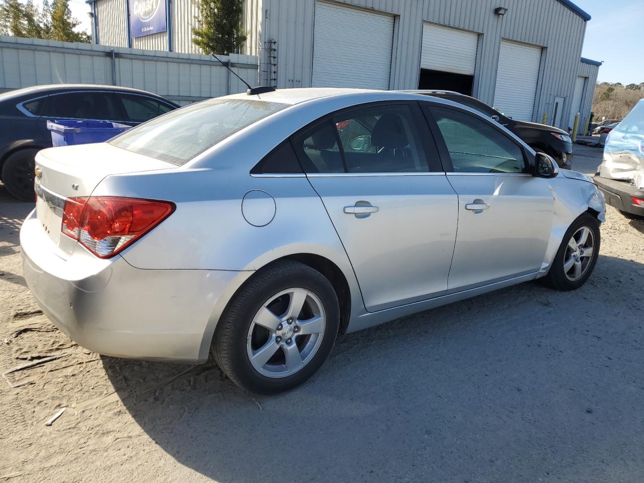 2015 Chevrolet Cruze - Image 3