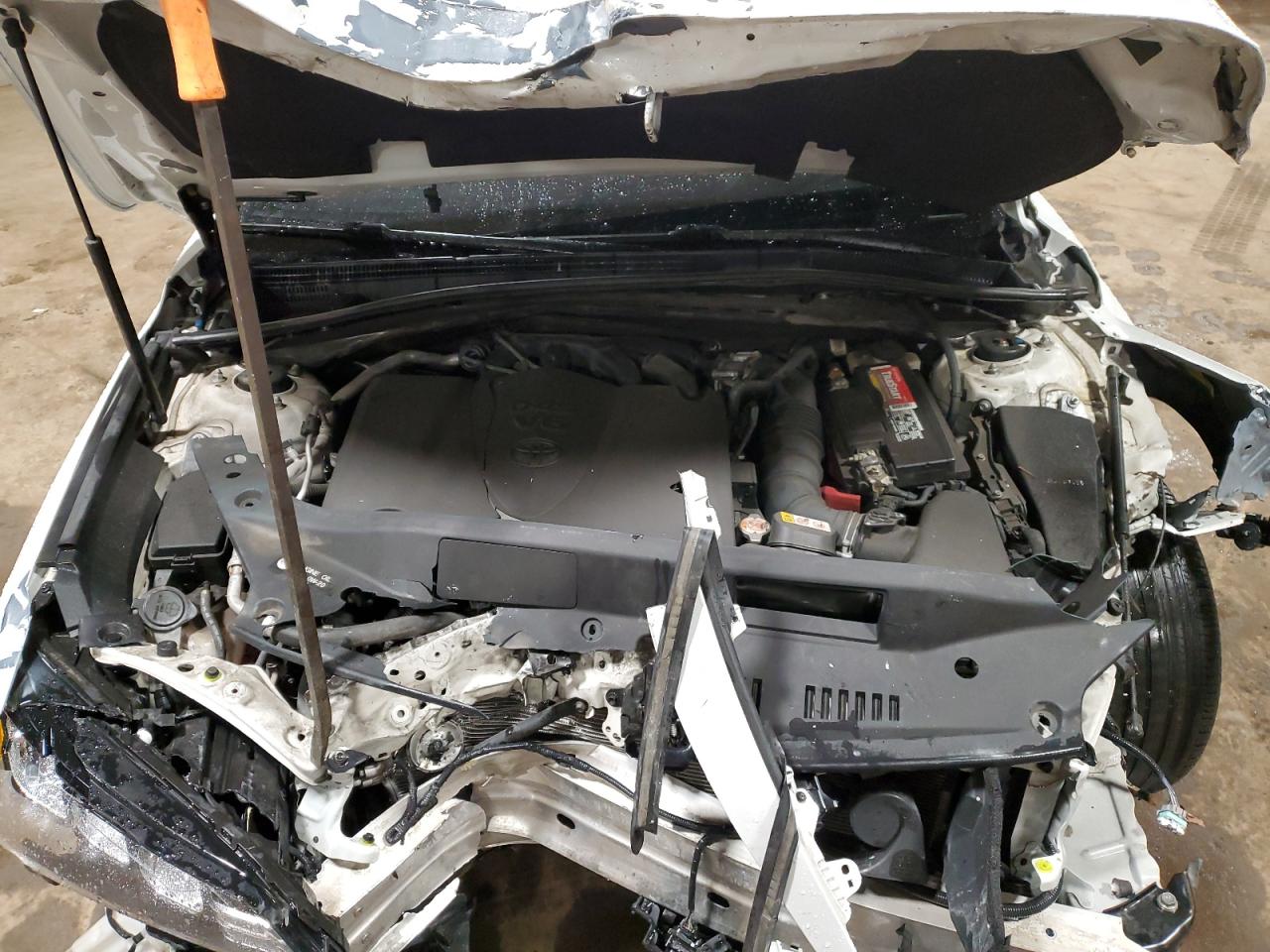 2021 Toyota Avalon - Image 11