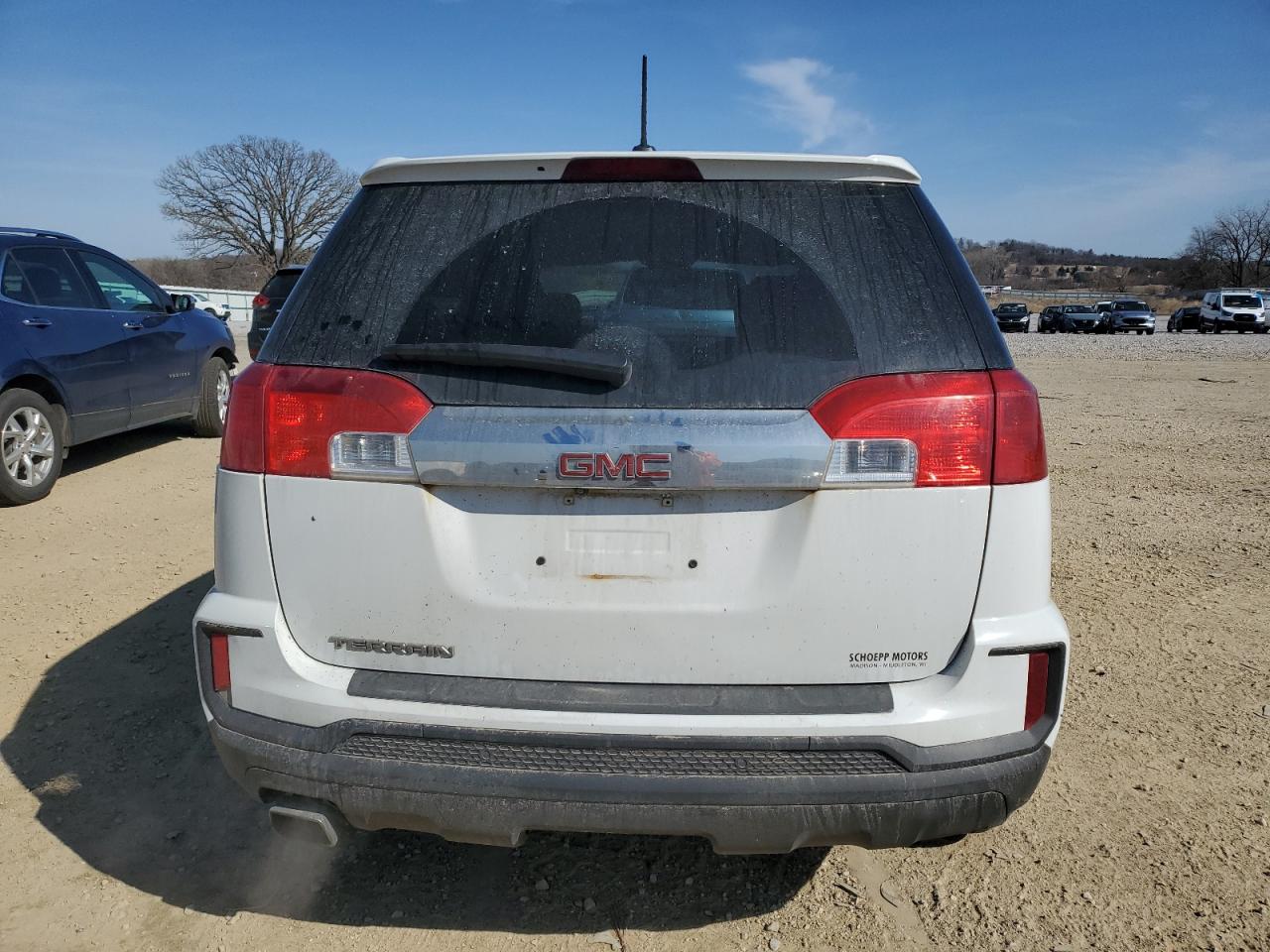 2016 GMC Terrain - Image 6