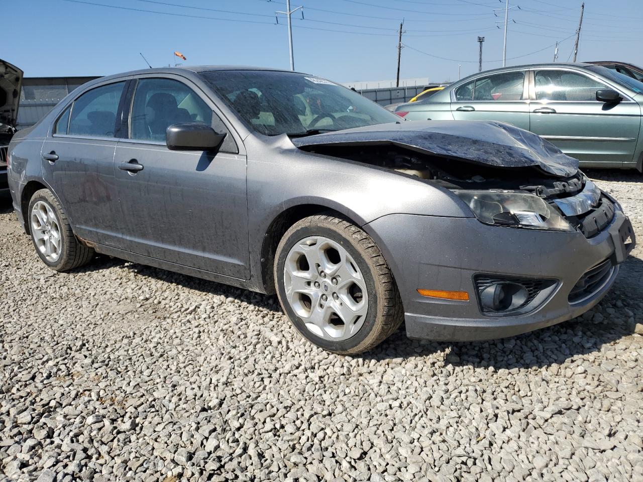 2010 Ford Fusion - Image 4