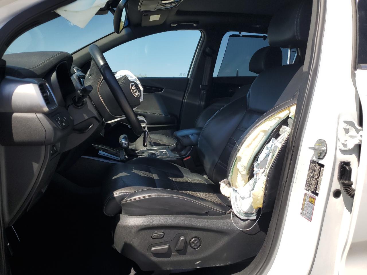 2019 Kia Sorento - Image 7