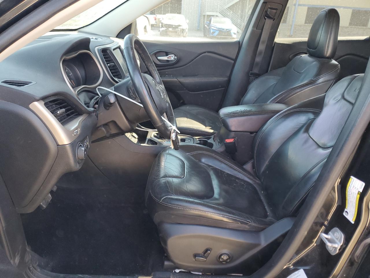 2016 Jeep Grand Cherokee - Image 7
