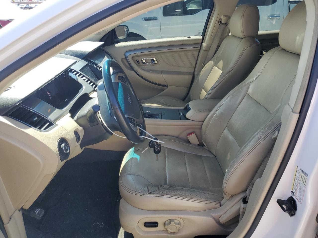 2013 Ford Taurus - Image 7