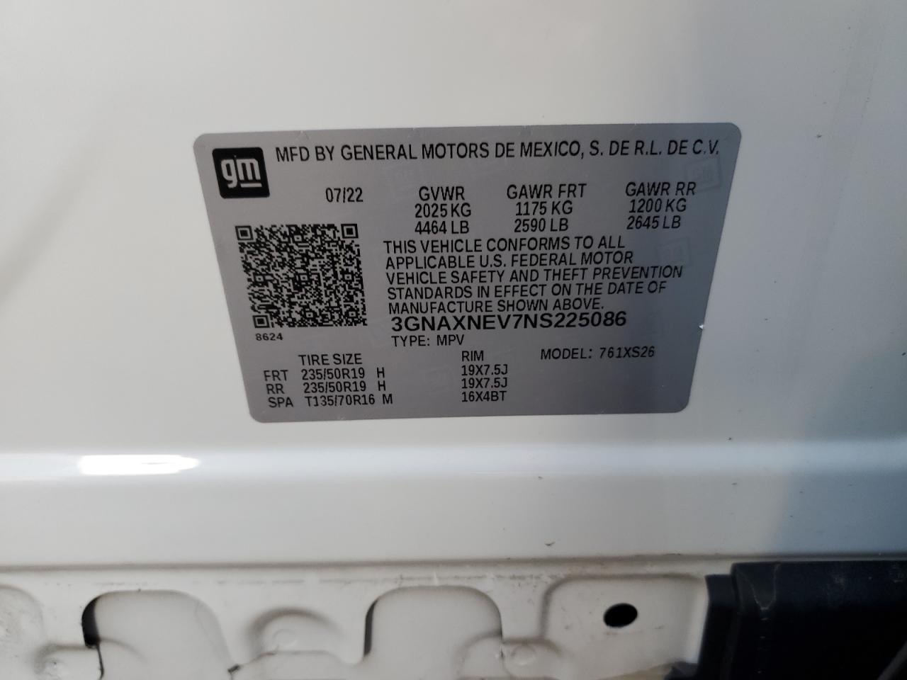 2022 Chevrolet Equinox - Image 14