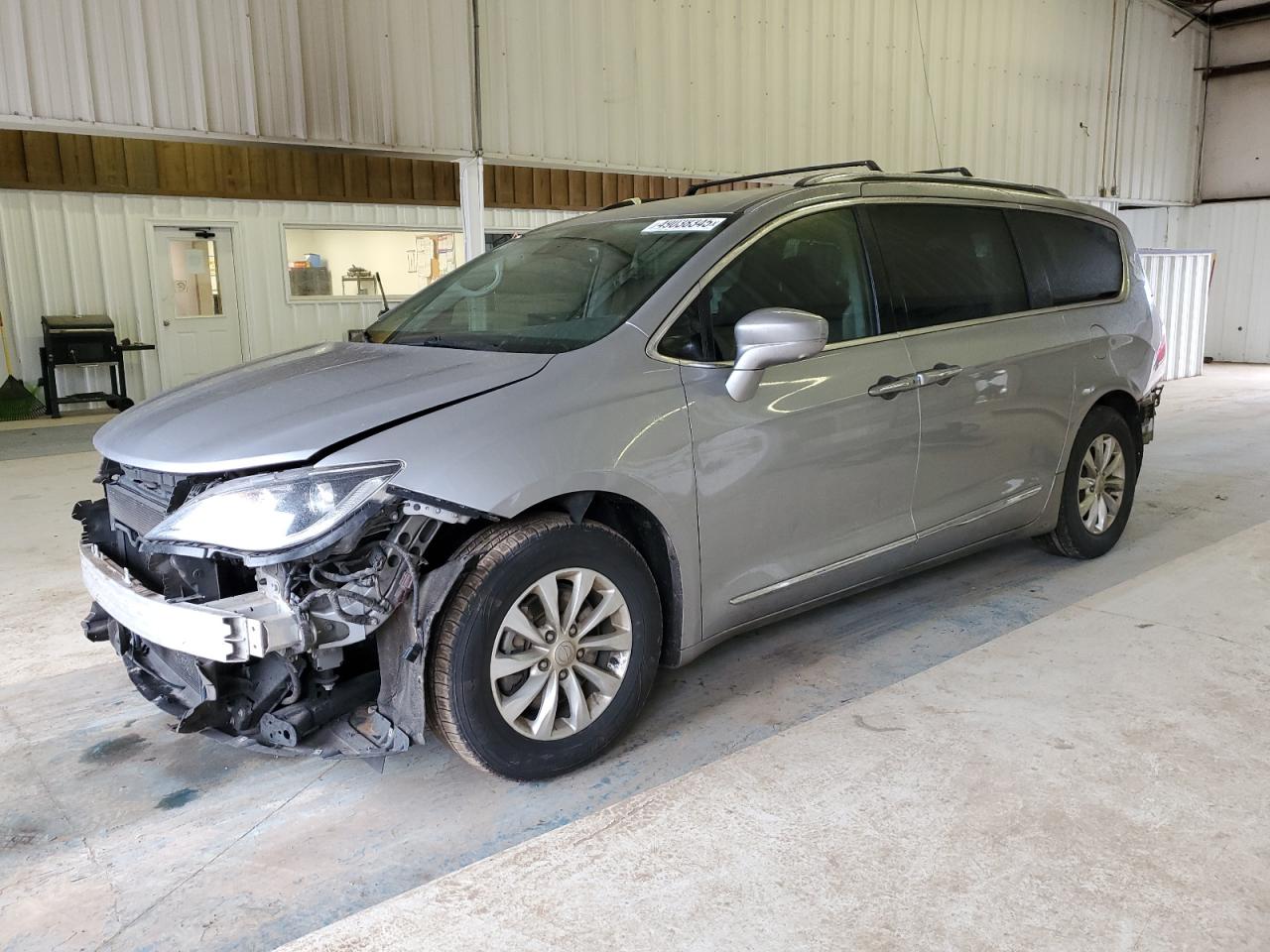 2018 Chrysler Pacifica - Image 1