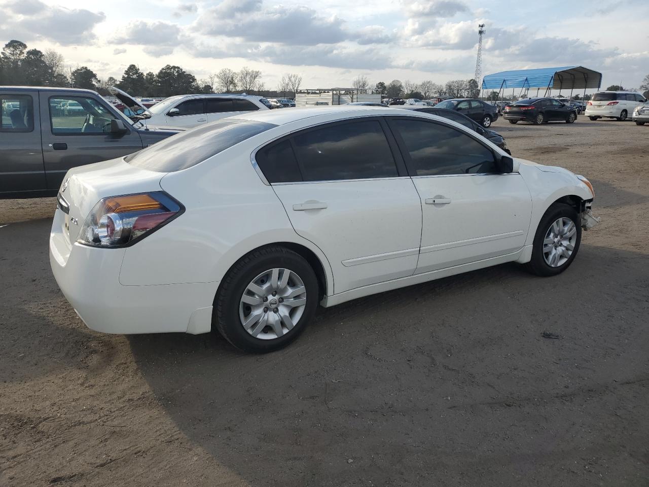 2012 Nissan Altima - Image 3