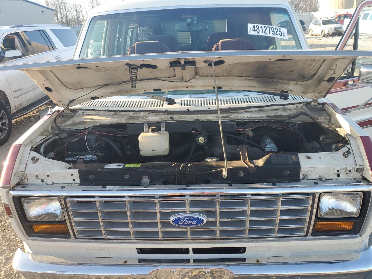 1986 Ford Econoline - Image 13