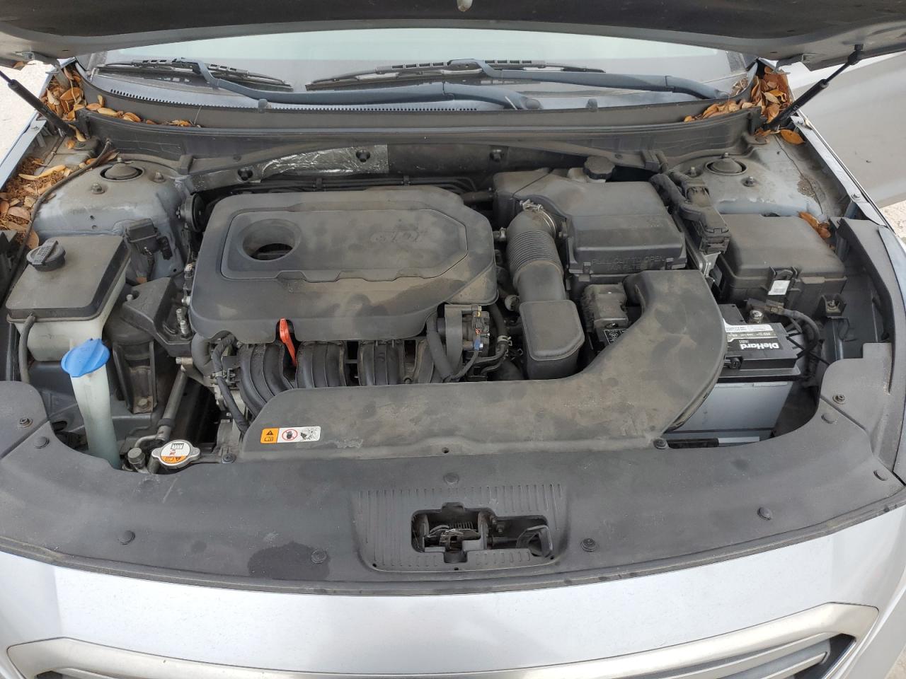 2016 Hyundai Sonata - Image 11