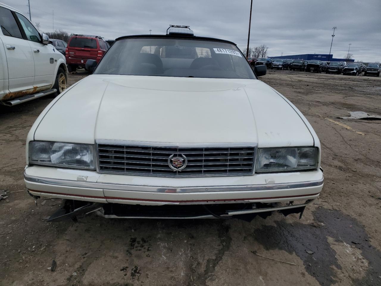 1990 Cadillac Allante - Image 5