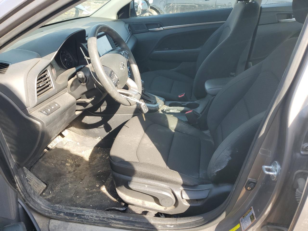 2020 Hyundai Elantra - Image 7
