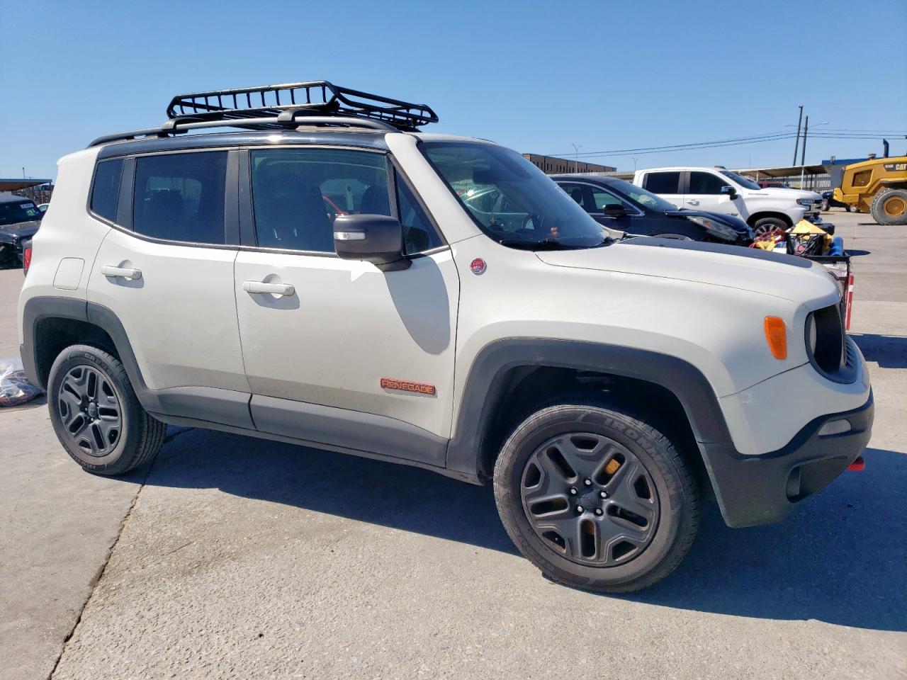 2018 Jeep Renegade - Image 4