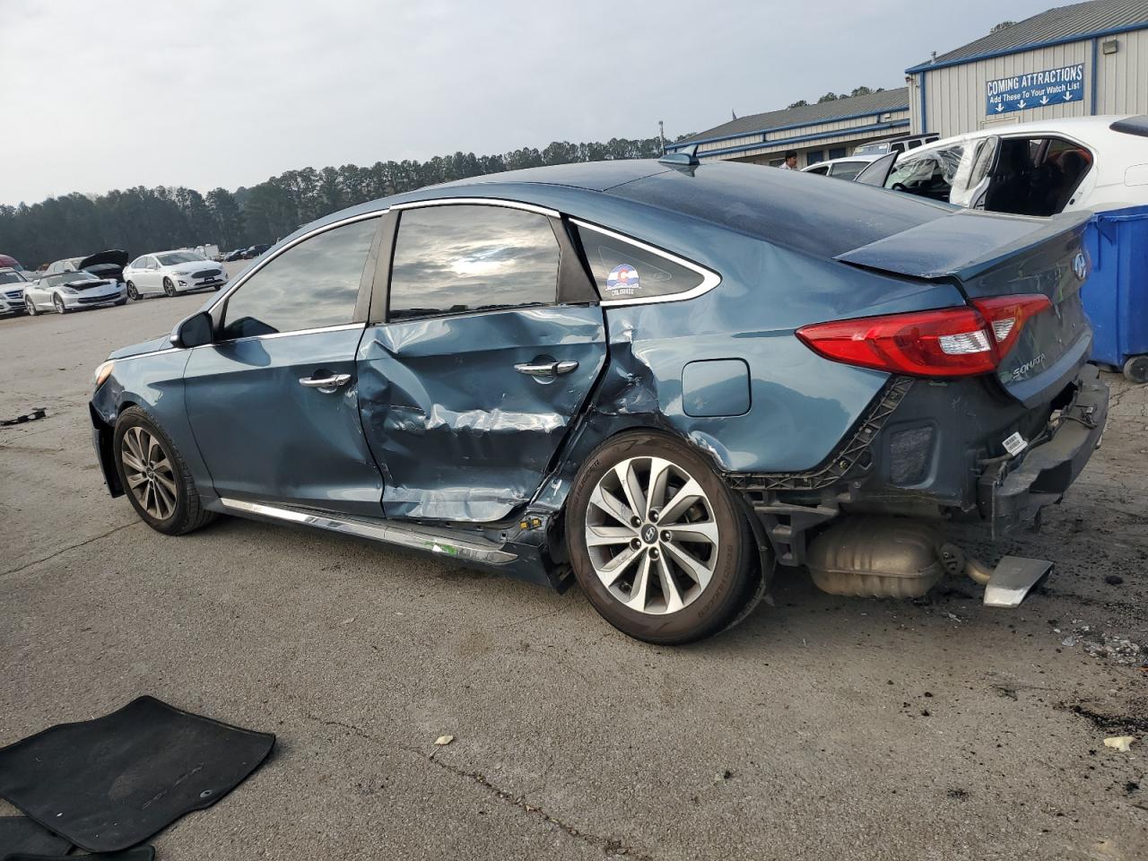 2016 Hyundai Sonata - Image 2