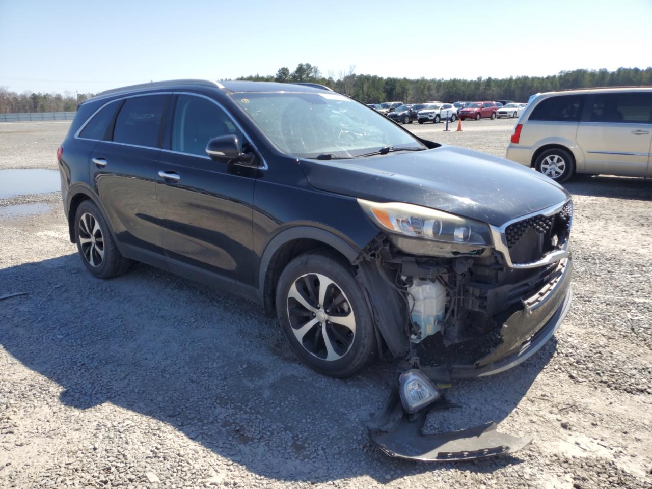 2016 Kia Sorento - Image 4