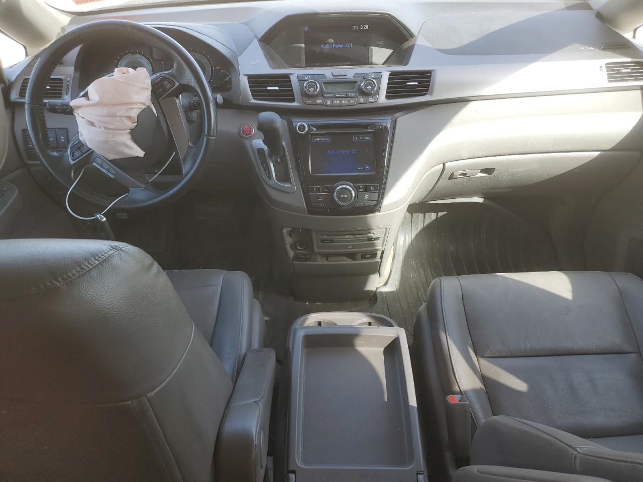 2015 Honda Odyssey - Image 8