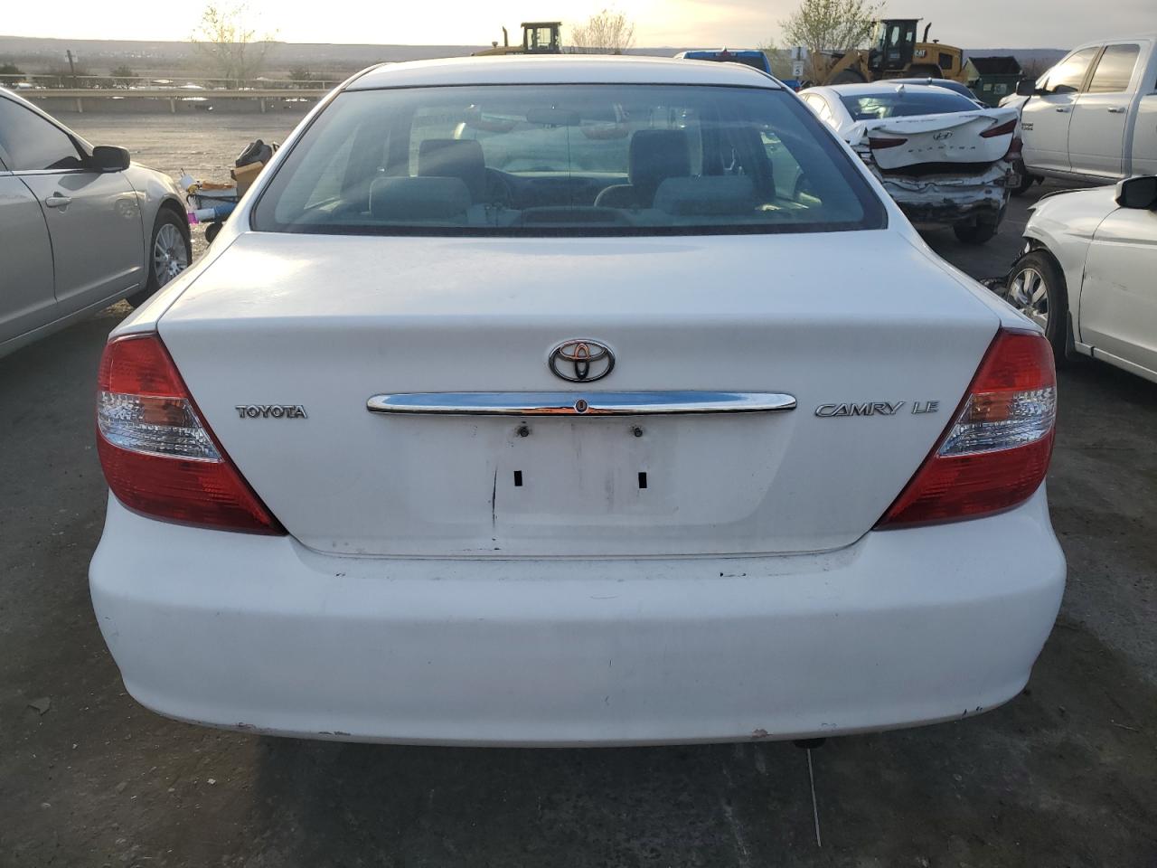 2004 Toyota Camry - Image 6