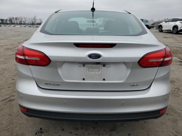 FORD FOCUS 2017 Silver