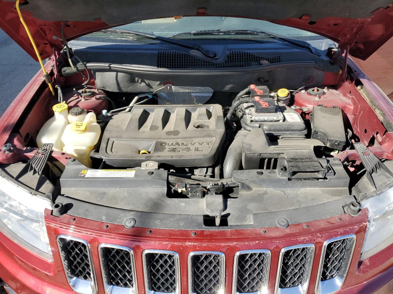 2012 Jeep Compass - Image 12