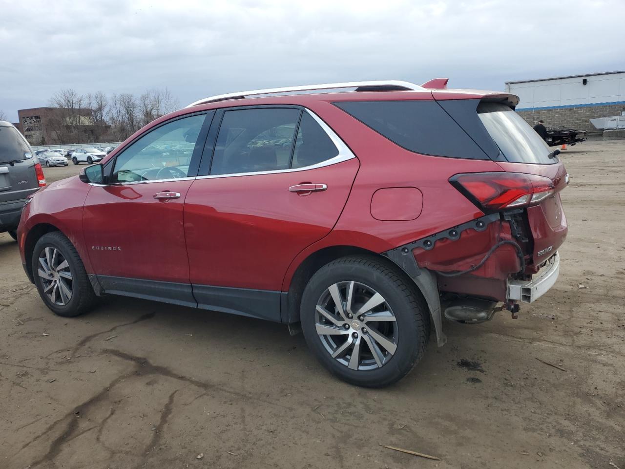 2022 Chevrolet Equinox - Image 2