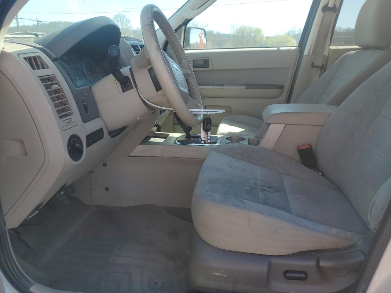 2011 Ford Escape - Image 7