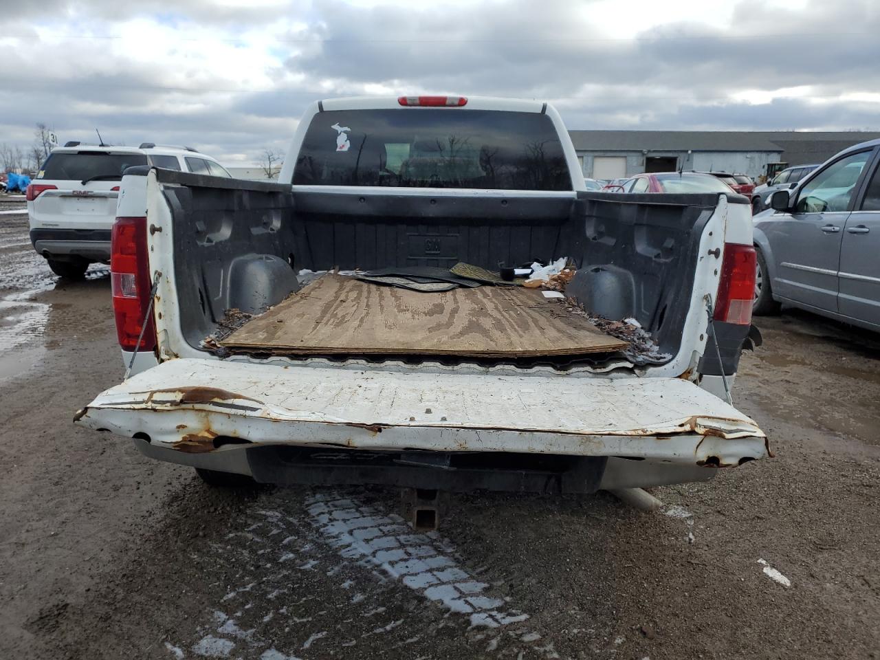 2008 Chevrolet Silverado - Image 6
