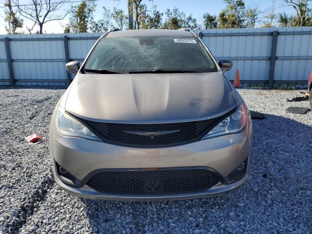  CHRYSLER PACIFICA 2018 Green