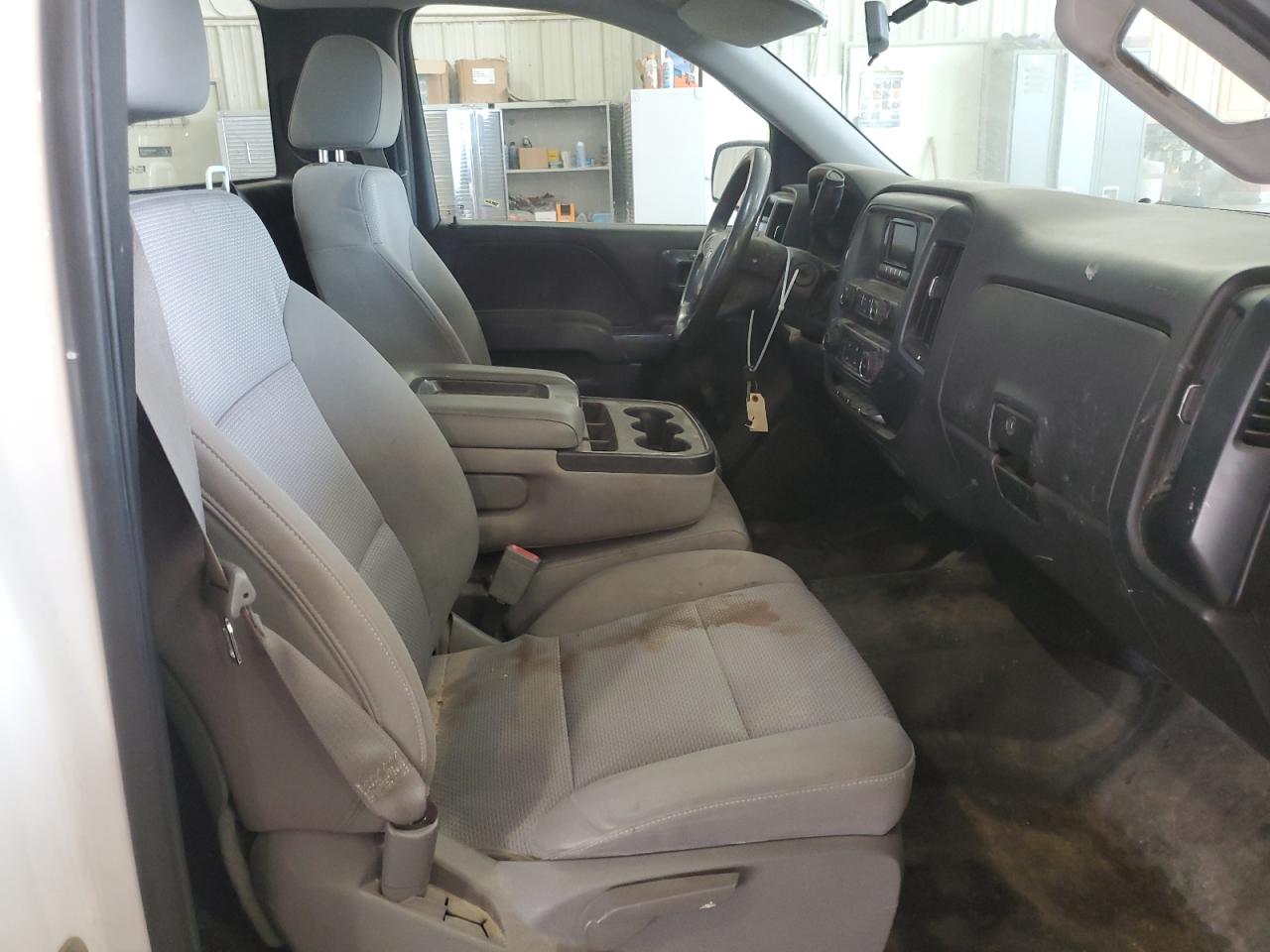 2014 Chevrolet Silverado - Image 10