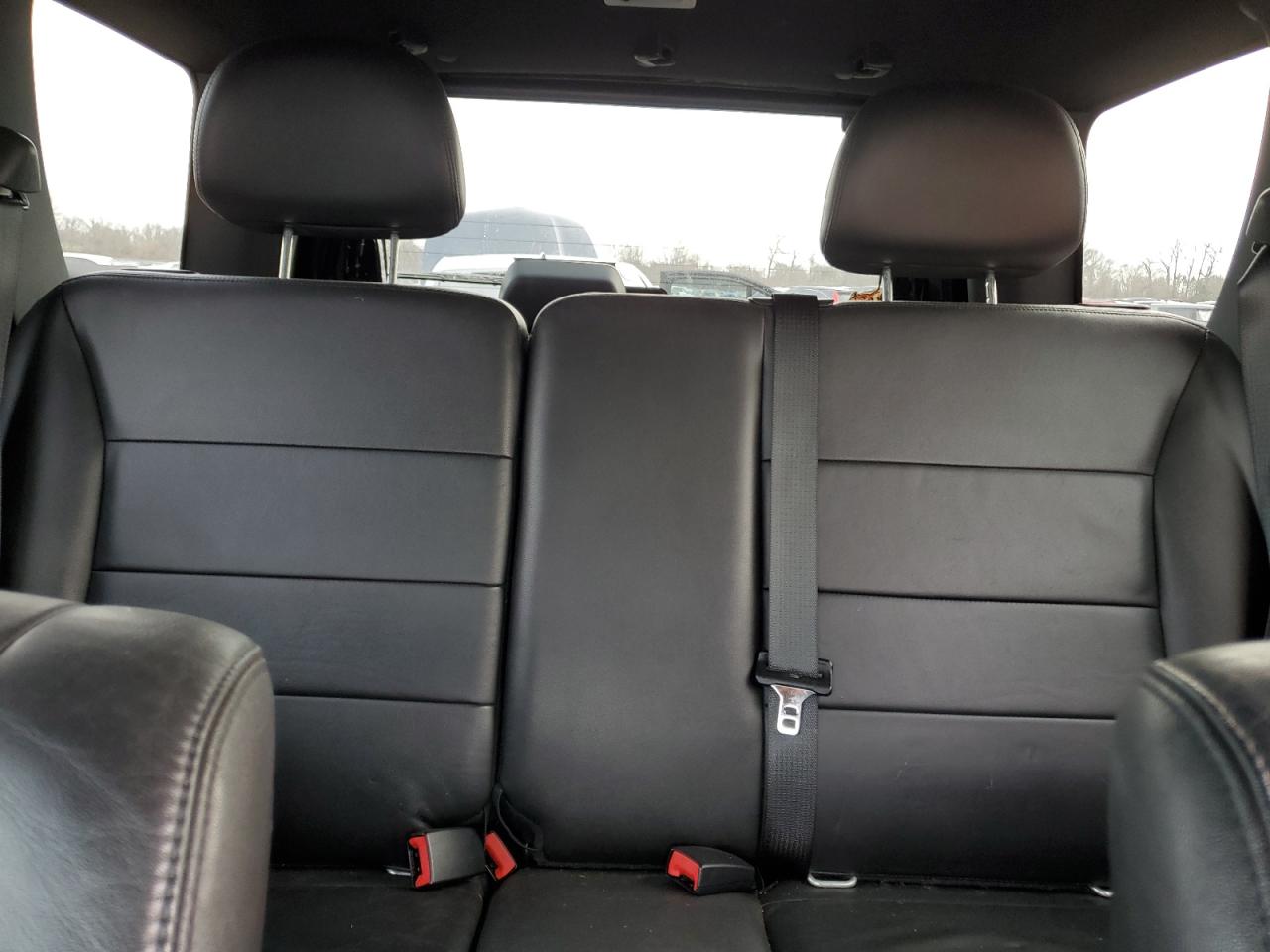 2010 Ford Escape - Image 10