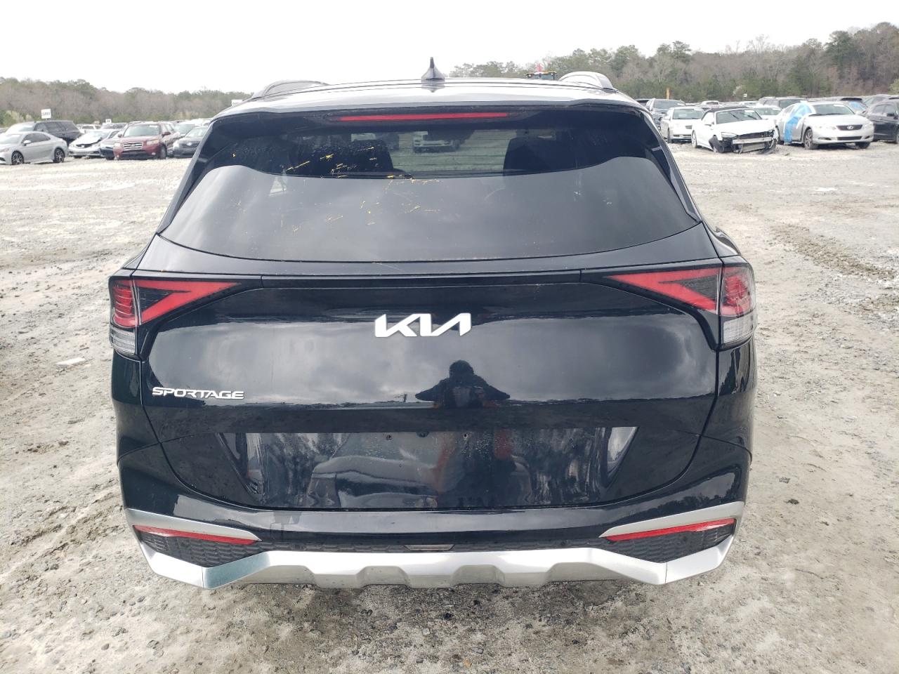 2023 Kia Sportage - Image 6