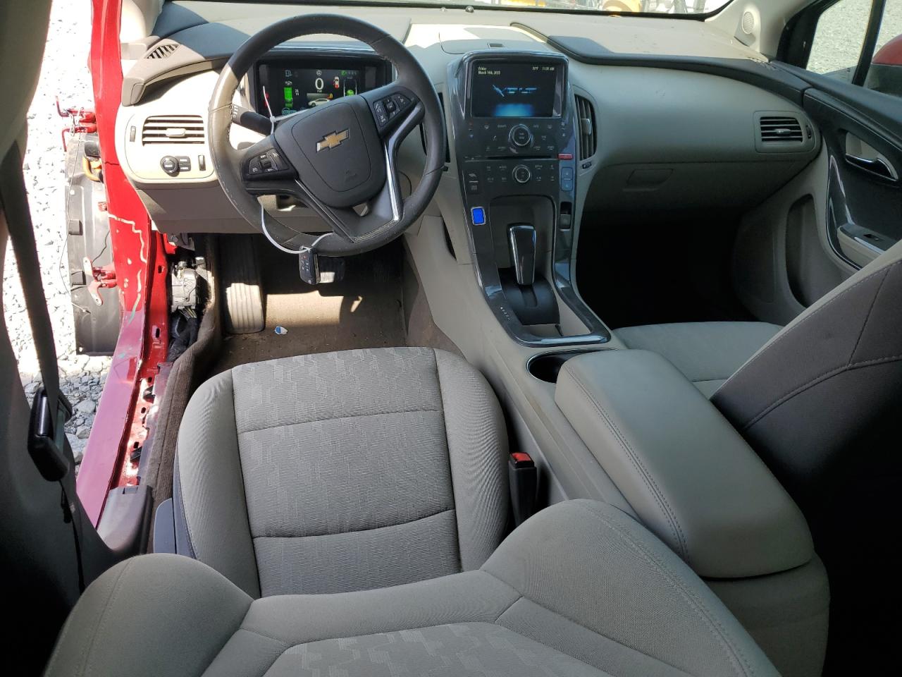 2015 Chevrolet Volt - Image 8