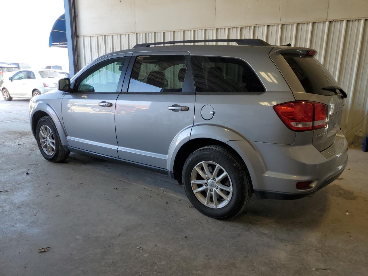 2015 Dodge Journey - Image 2