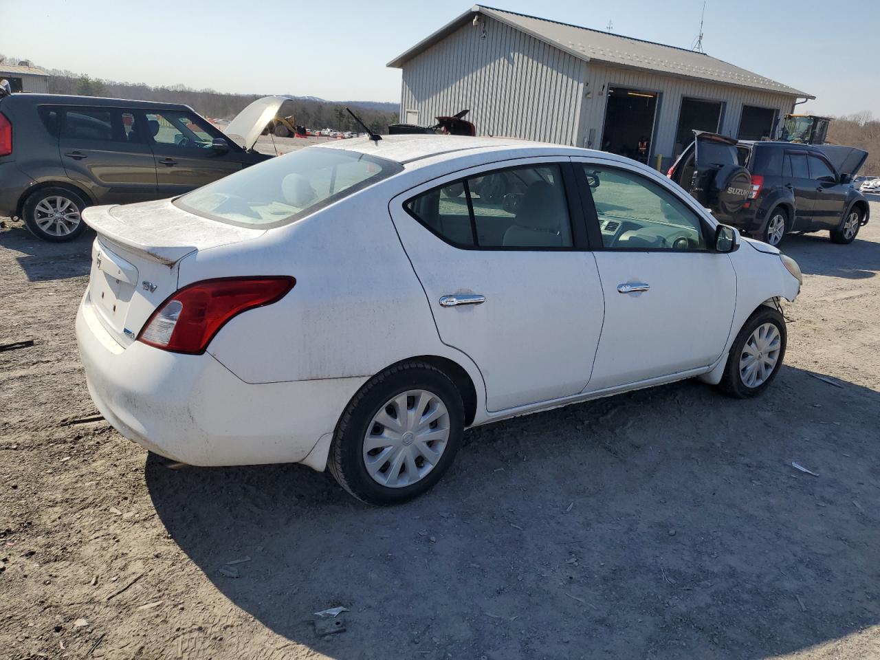 2012 Nissan Versa - Image 3
