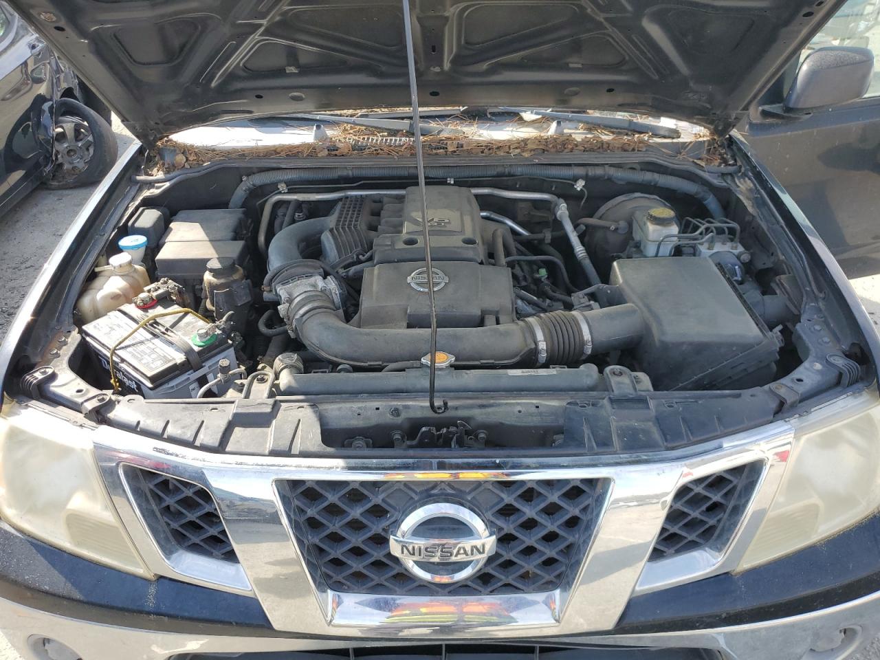 2009 Nissan Navara (Frontier) - Image 11