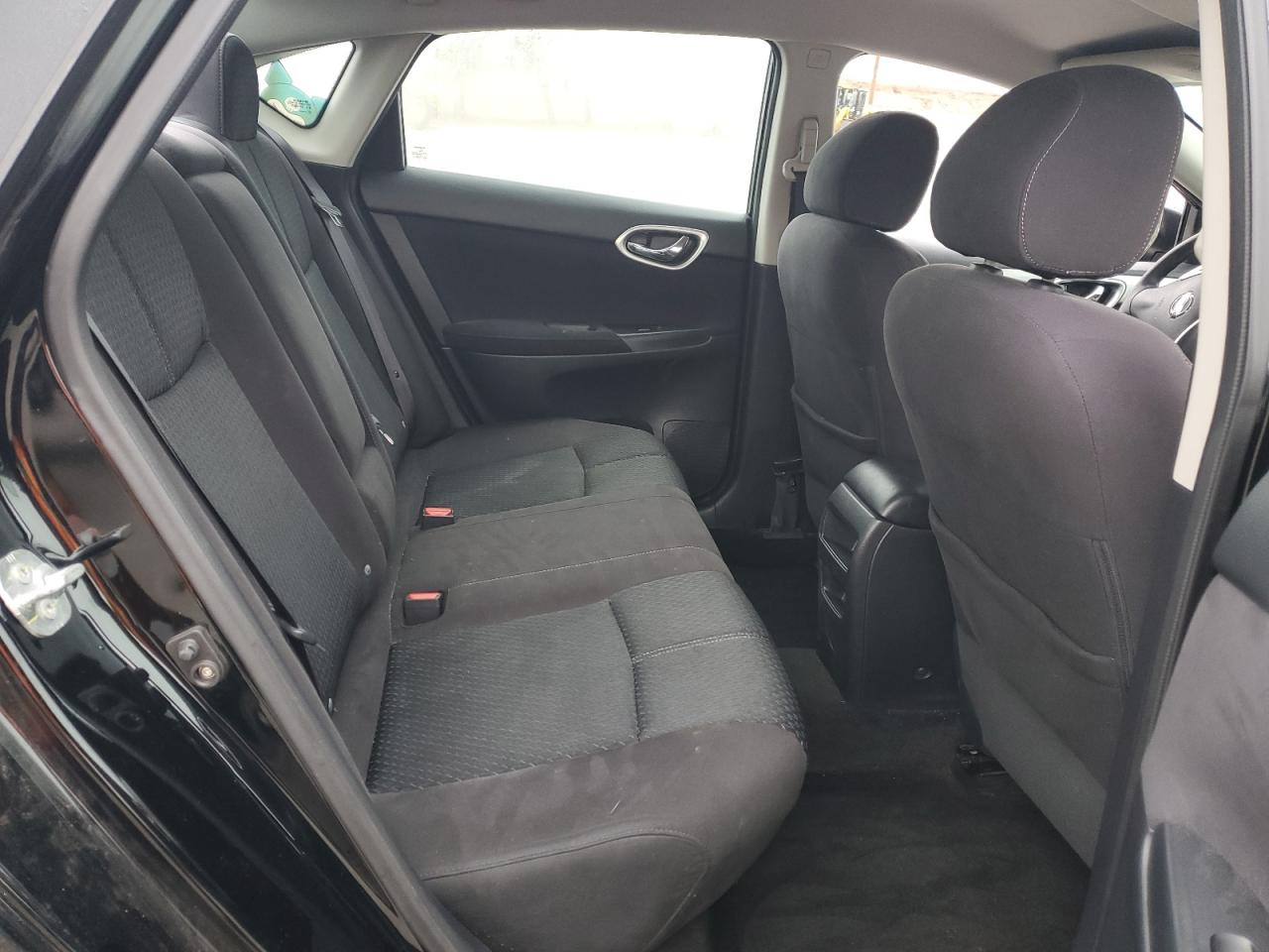2014 Nissan Sentra - Image 10