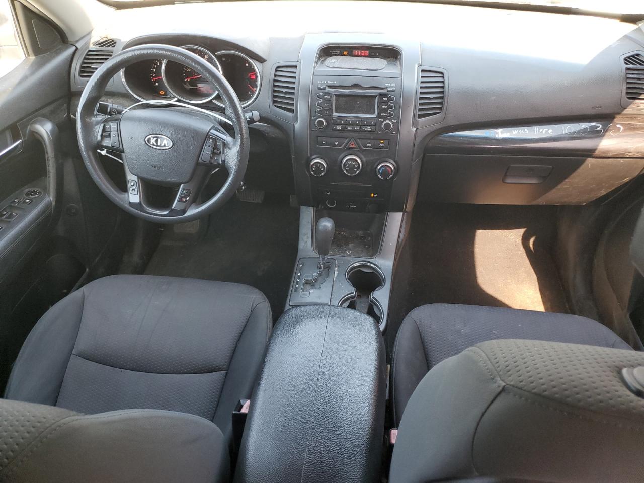 2011 Kia Sorento - Image 8