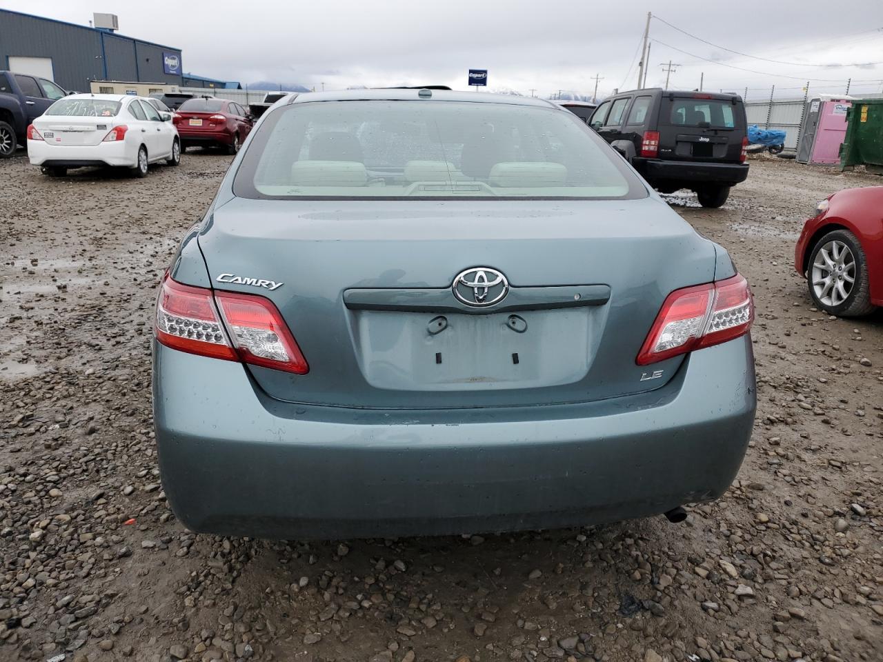 2010 Toyota Camry - Image 6