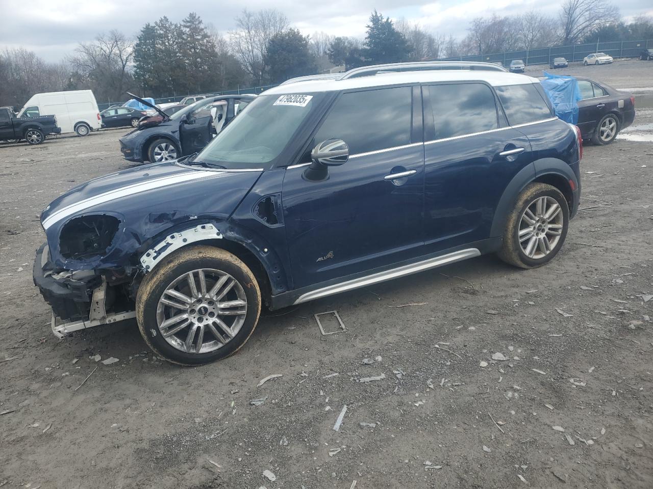 2017 MINI Cooper - Image 1
