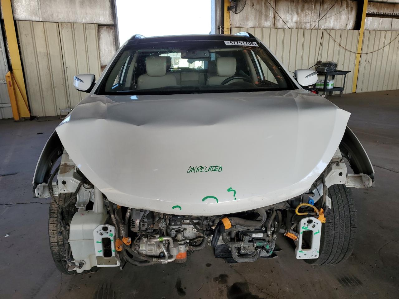 2017 Hyundai Santa Fe - Image 5