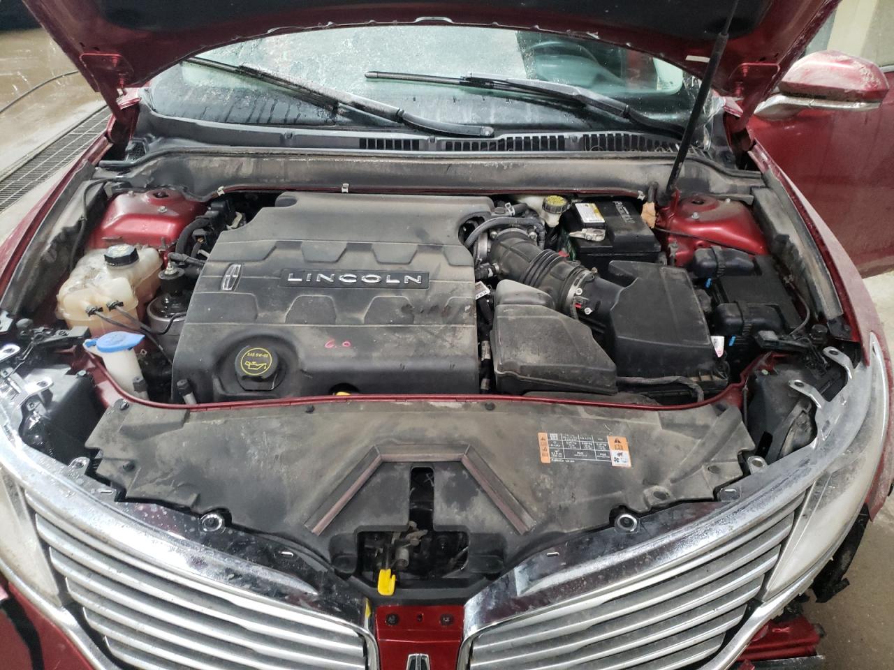 2016 Lincoln MKZ - Image 11