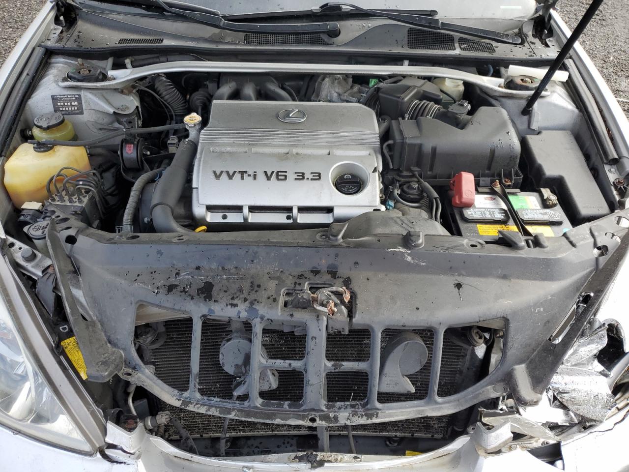 2005 Lexus ES - Image 11