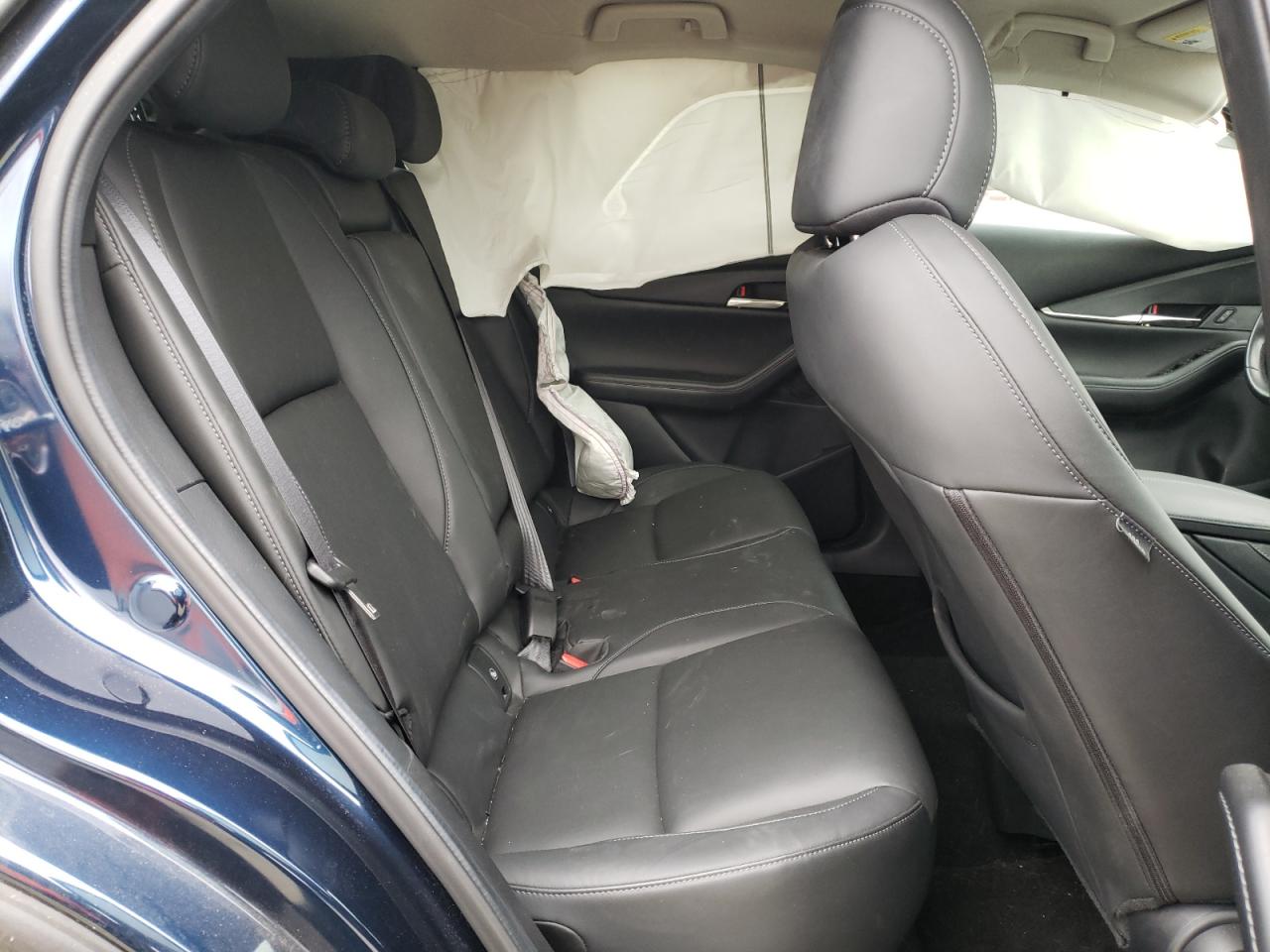 2023 Mazda CX-30 - Image 11