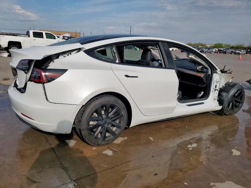  TESLA MODEL 3 2021 Biały