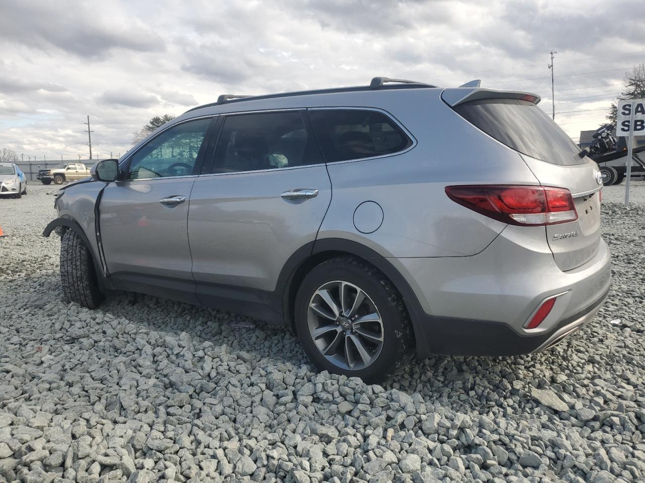 2017 Hyundai Santa Fe - Image 2